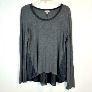 Bordeaux Grey and Black Raw Hem Lace Trim Long Sleeve Top Women’s Size L 🔥